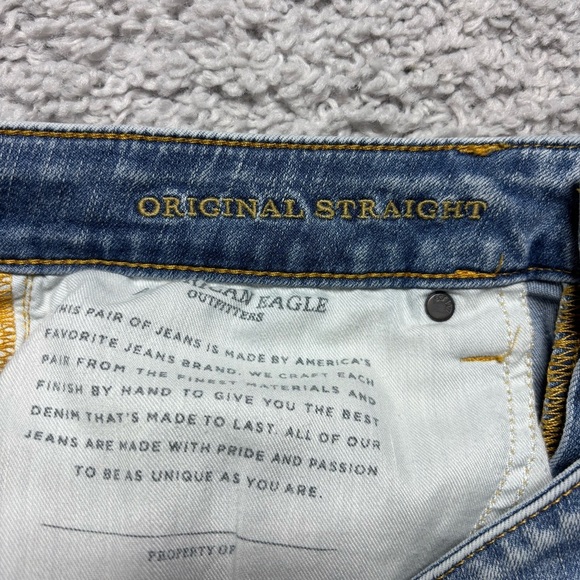 American Eagle Shorts Mens 34 Light Wash Denim Cut Offs Raw Hem Flex Casual Work - Picture 3 of 6